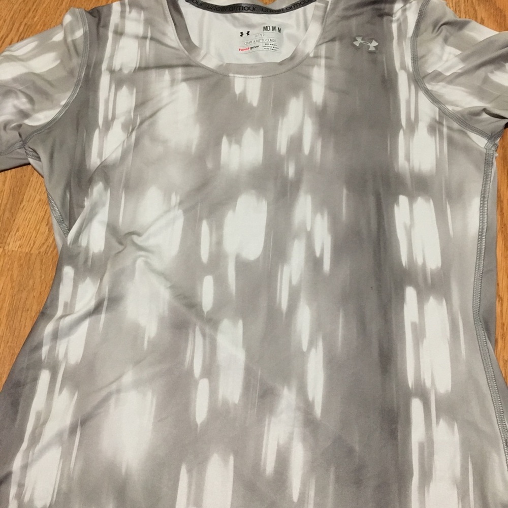 Fitted Under Armour tee